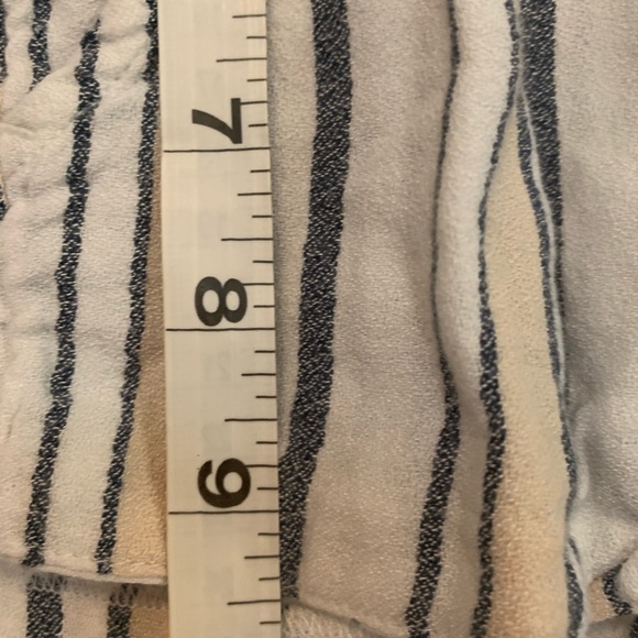 Roxy vertical stripe Roxy cotton viscose blend shorts - Picture 7 of 7